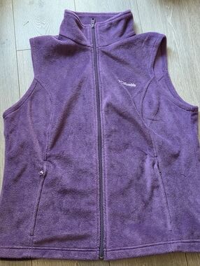 XL Columbia Purple Woman's Vest